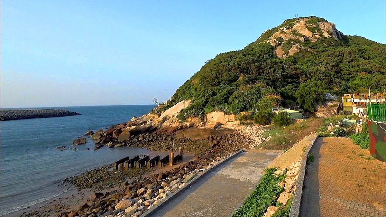 馬祖北竿清晨馬鼻灣5/5藝文長廊防空洞 Horse Nose Bay, Beigan Matsu (Taiwan)