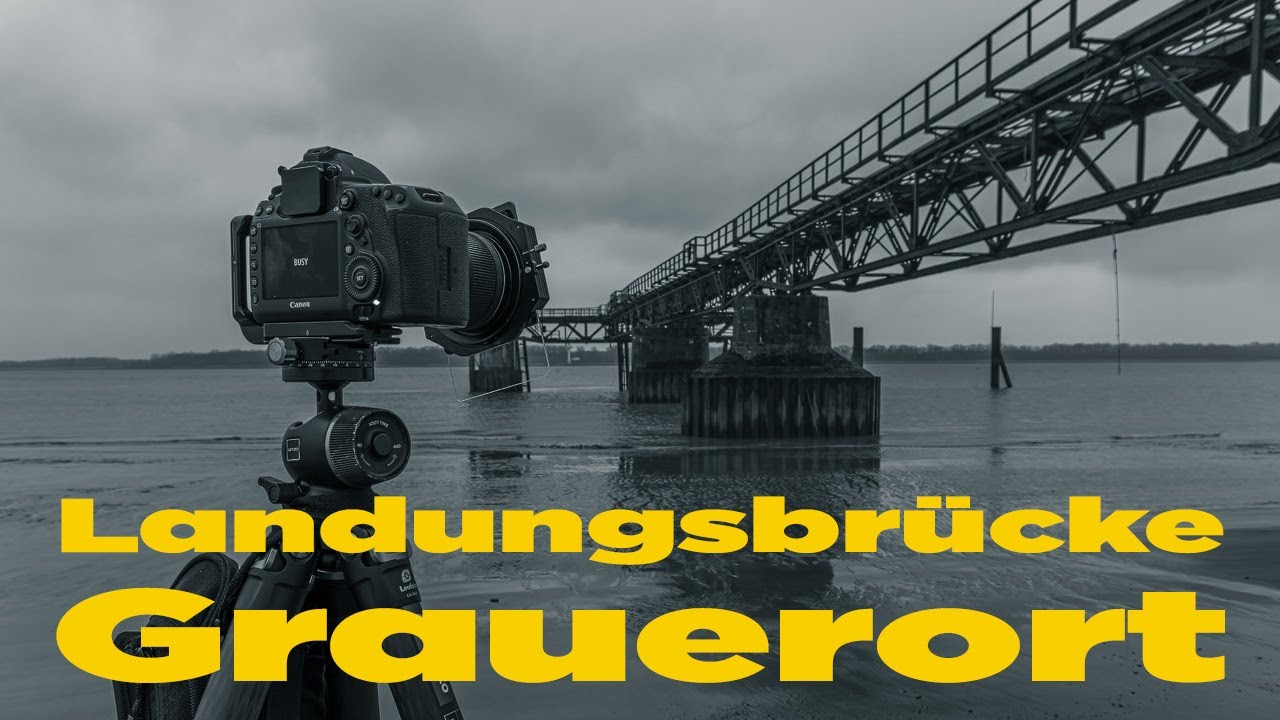 Fotografieren an der Elbe - Alte Weltkriegslandungsbrücke in Grauerort