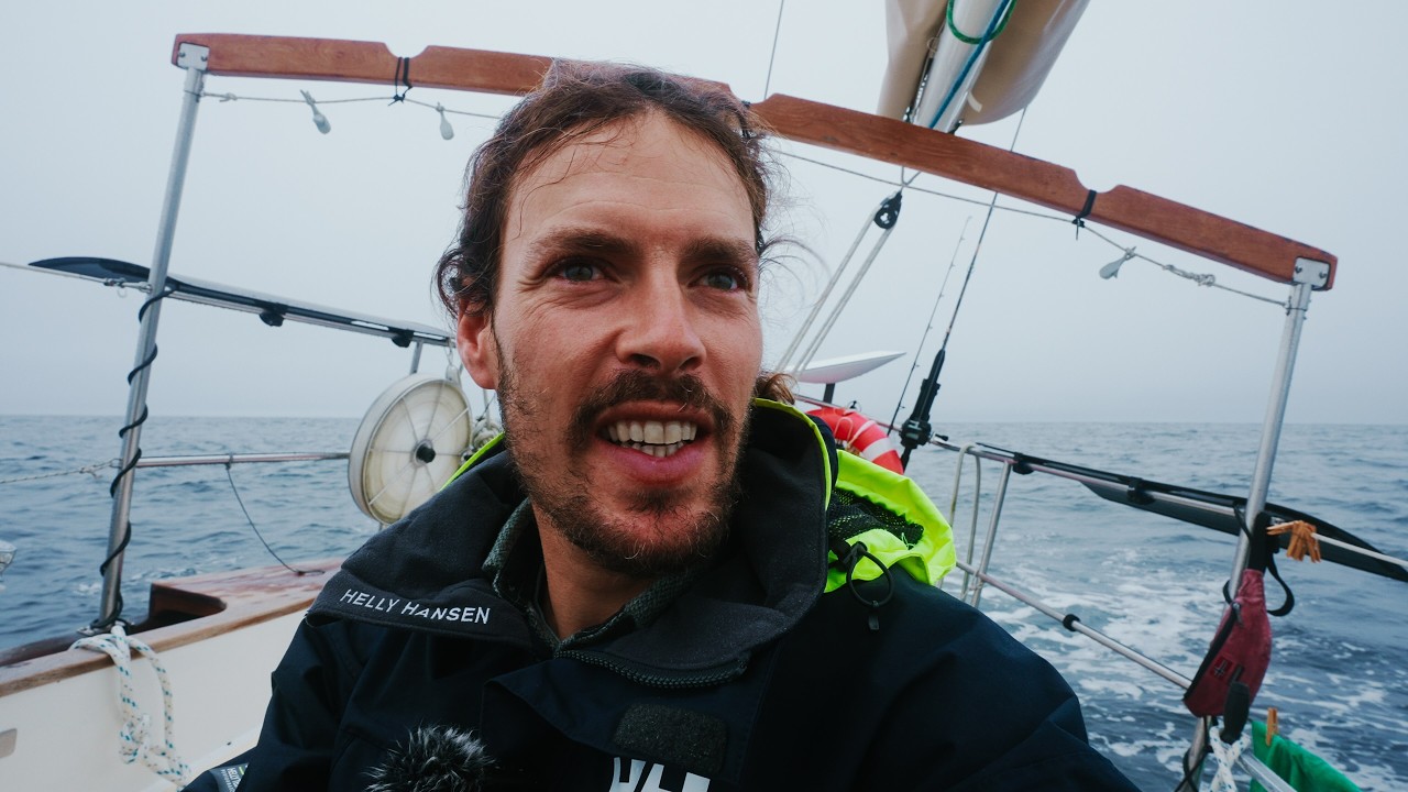 Aladino Sails The Pacific Alone.