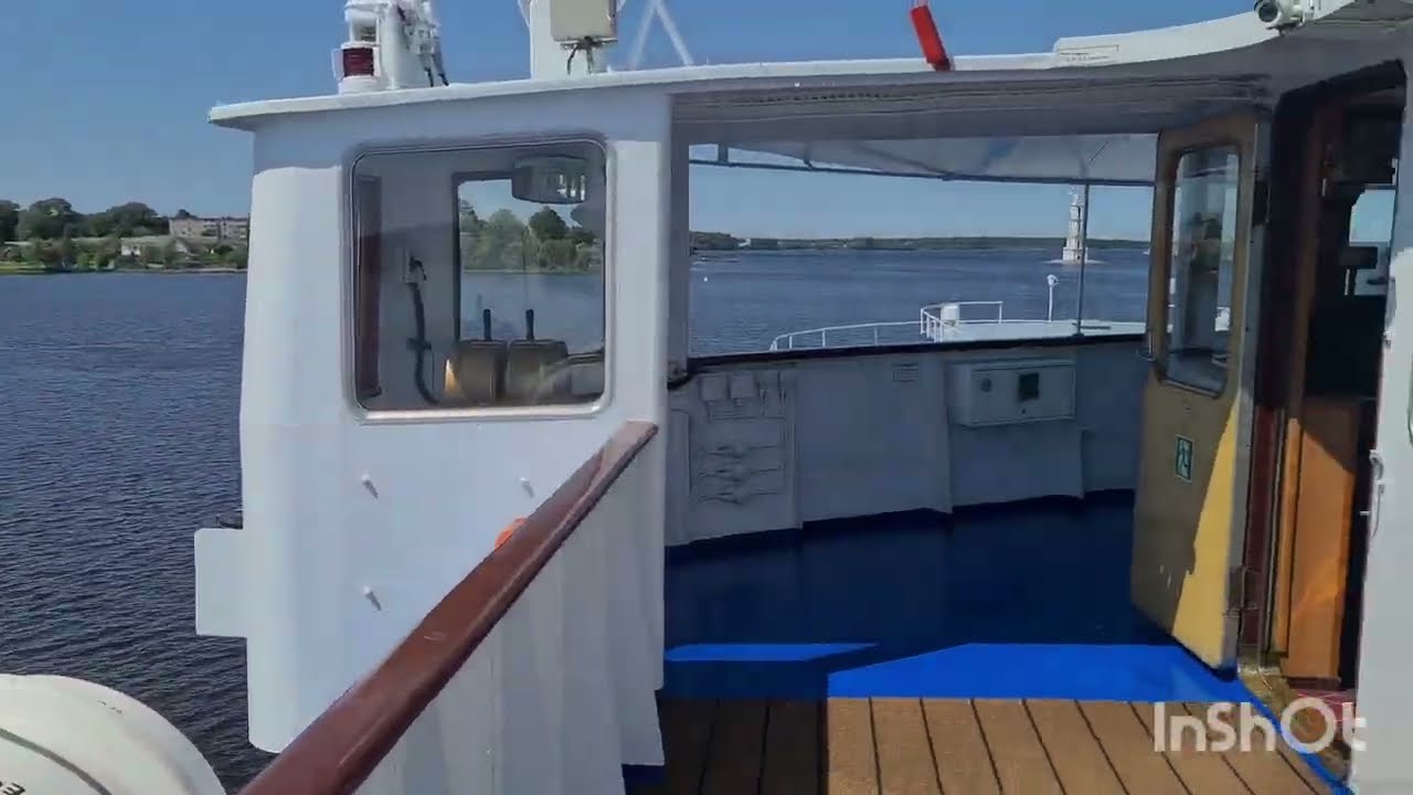 Краткий осмотр капитанского мостика
