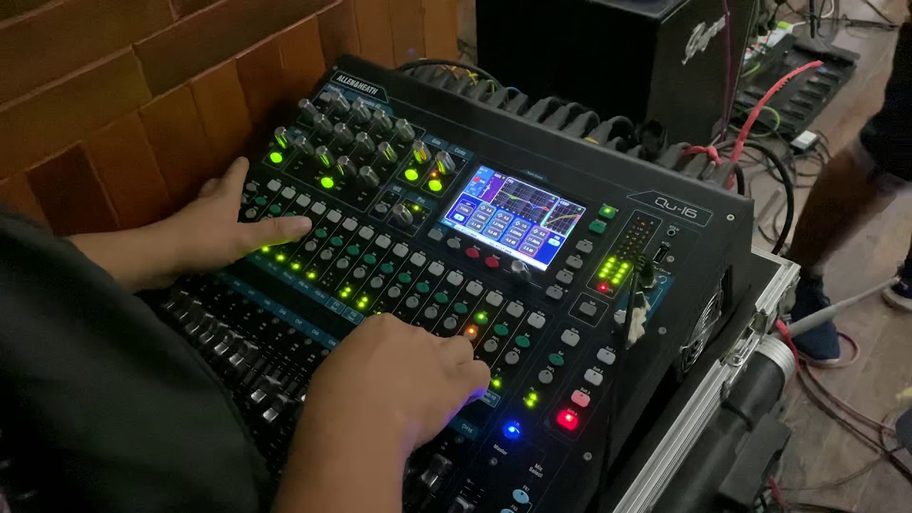 Allen&Heath QU-16