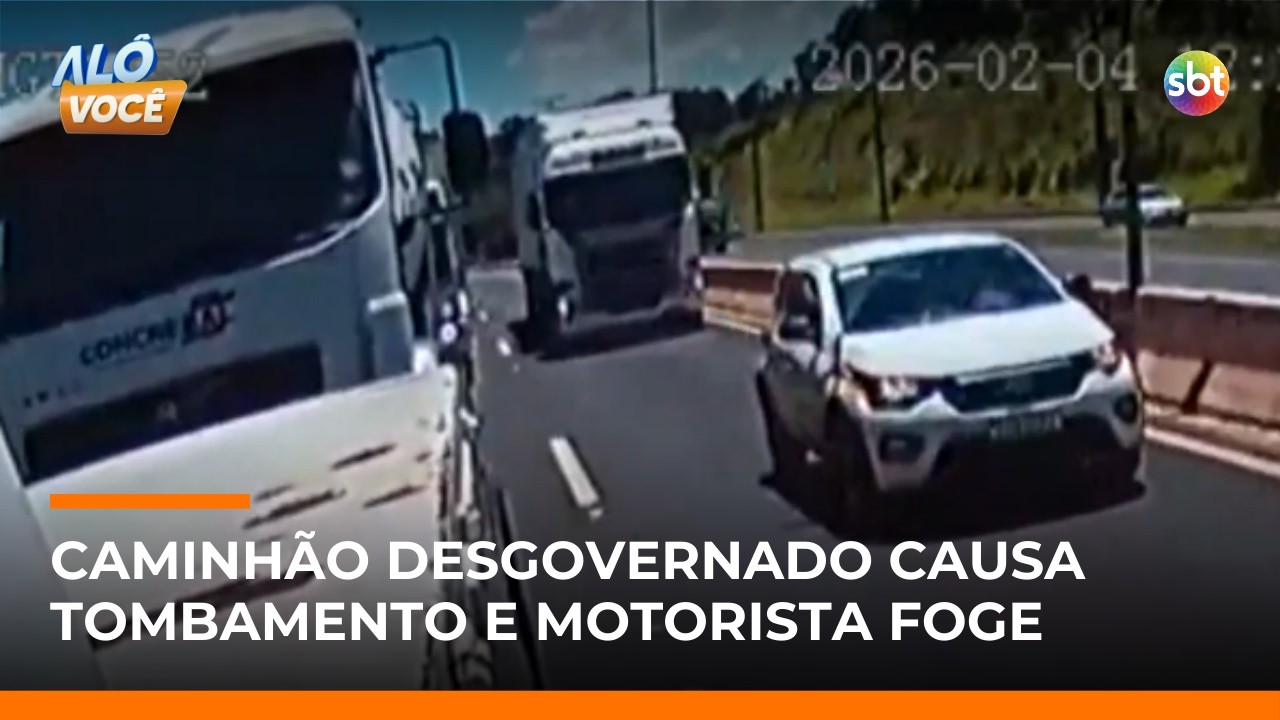 Caminhão desgovernado atinge carreta, provoca tombamento e motorista foge | #AloVoce