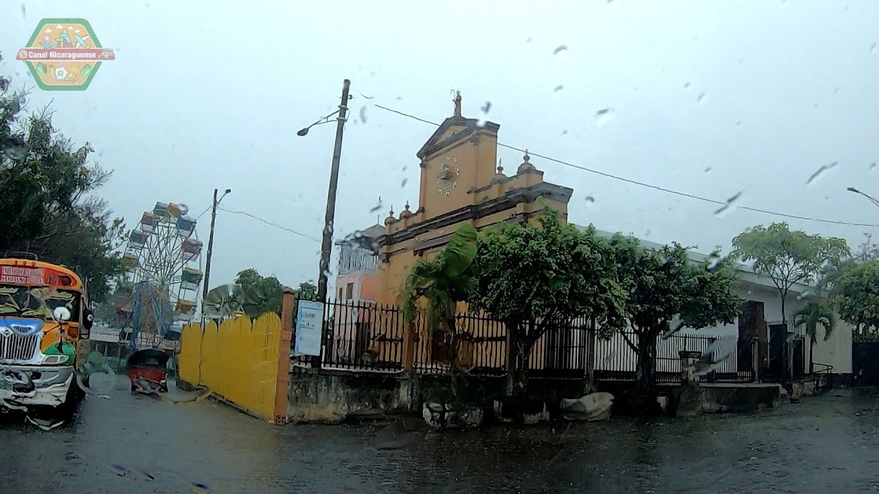 Nandasmo Masaya Nicaragua lluvioso