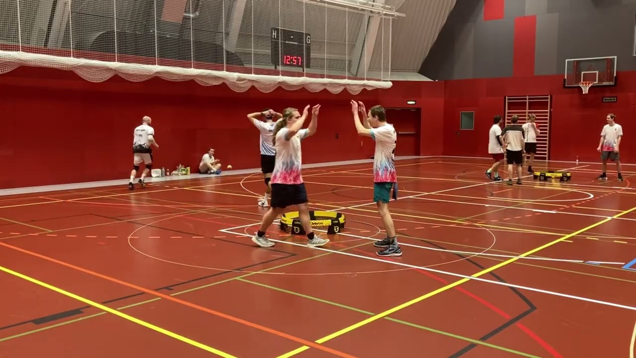 Gabi/Lennie vs. Fabi/Hannes g1 Winterliga Wien