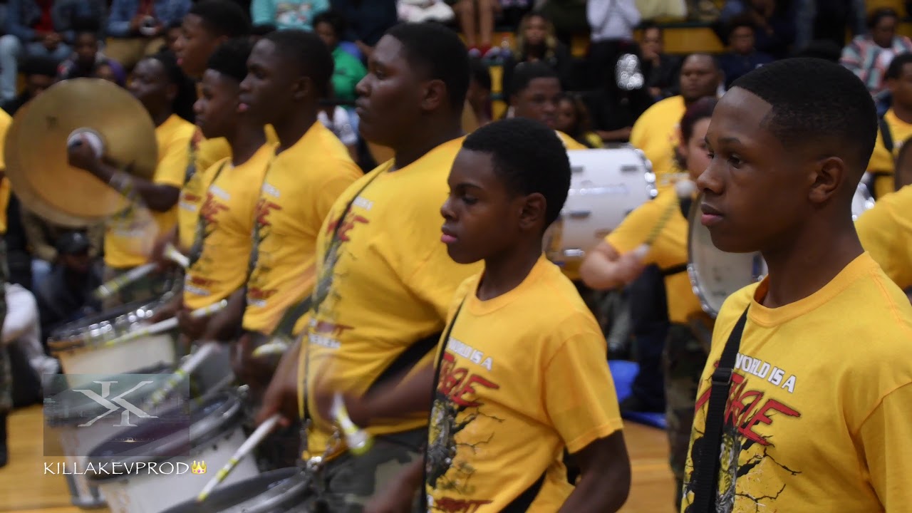 Jim Hill Vs Whitehaven High School - Jingle Jam Percussion Battle - 2017 |4K|