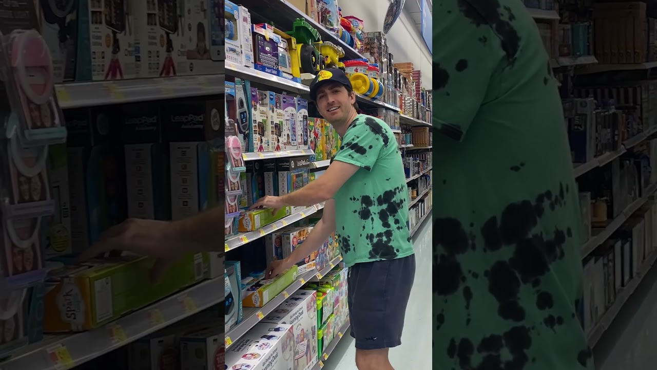 When u start a rave in walmart with a toy piano