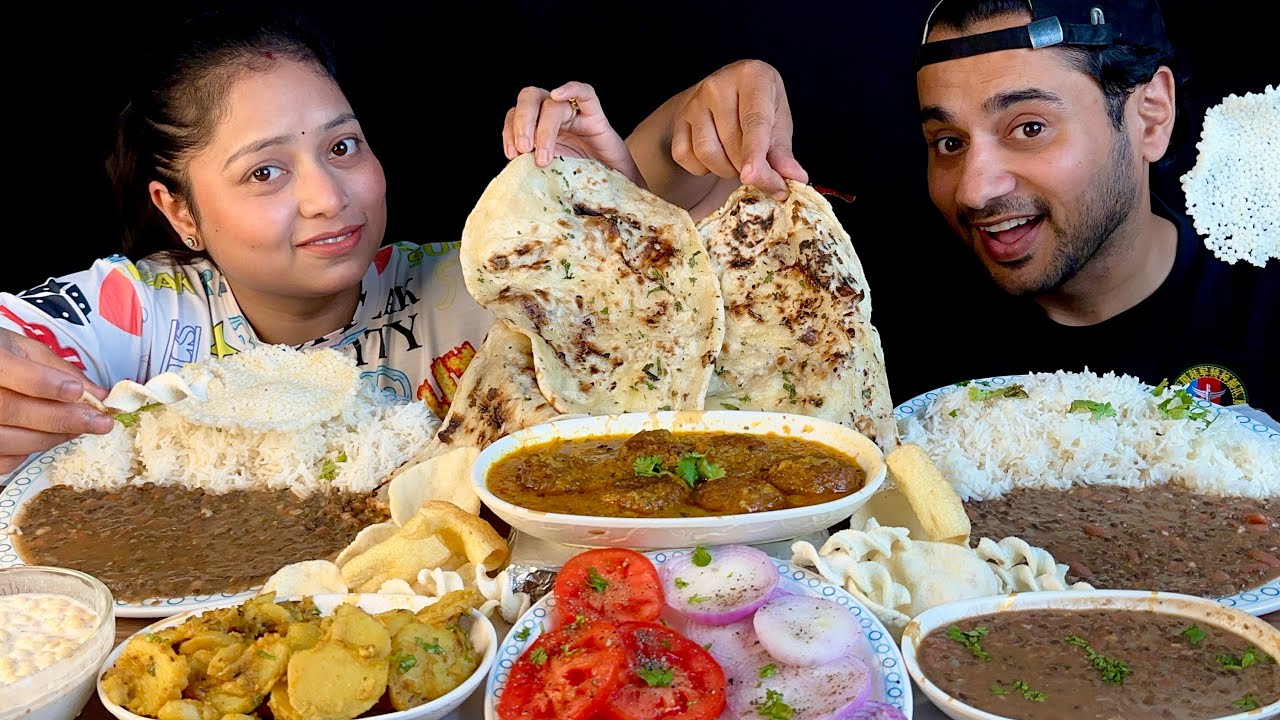 Eating Dal Makhani, Kofte, Jeera Aloo With Butter  Naan & Rice | Big Bites | Mukbang 