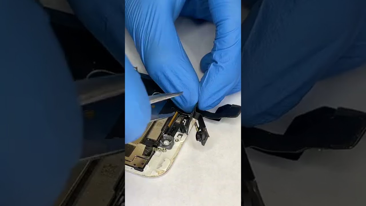 Jak wymienić wyświetlacz iPhone 6s? Wymiana wyświetlacza iPhone 6s! ZbitaSzybka.pl Kraków KRZ