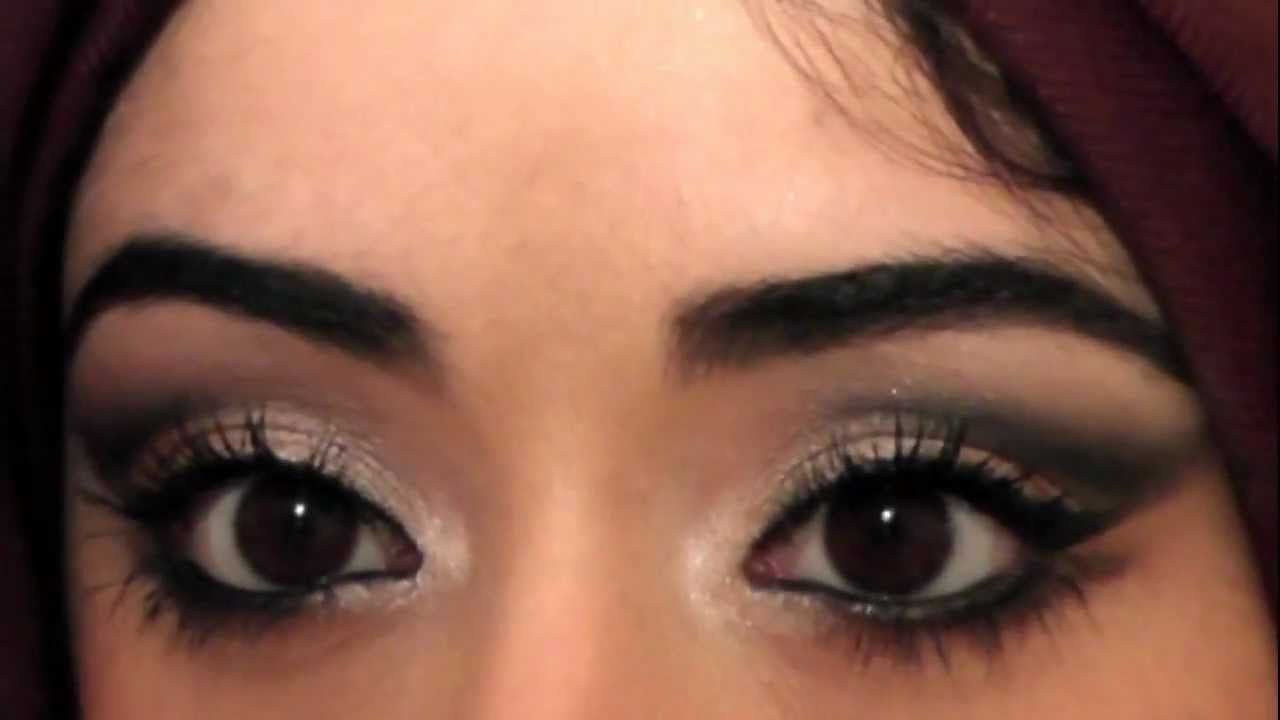 Cut Crease Arabic Makeup by Zukreat - The Artist of Makeup - London
