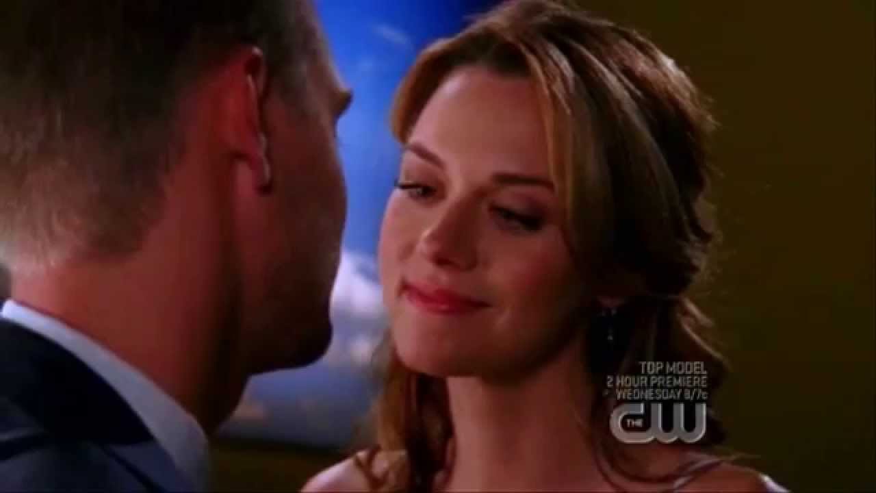 Peyton Sawyer (+ Lucas Scott) - Let it go