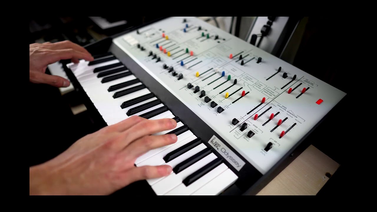 Arp Odyssey (No Talk)