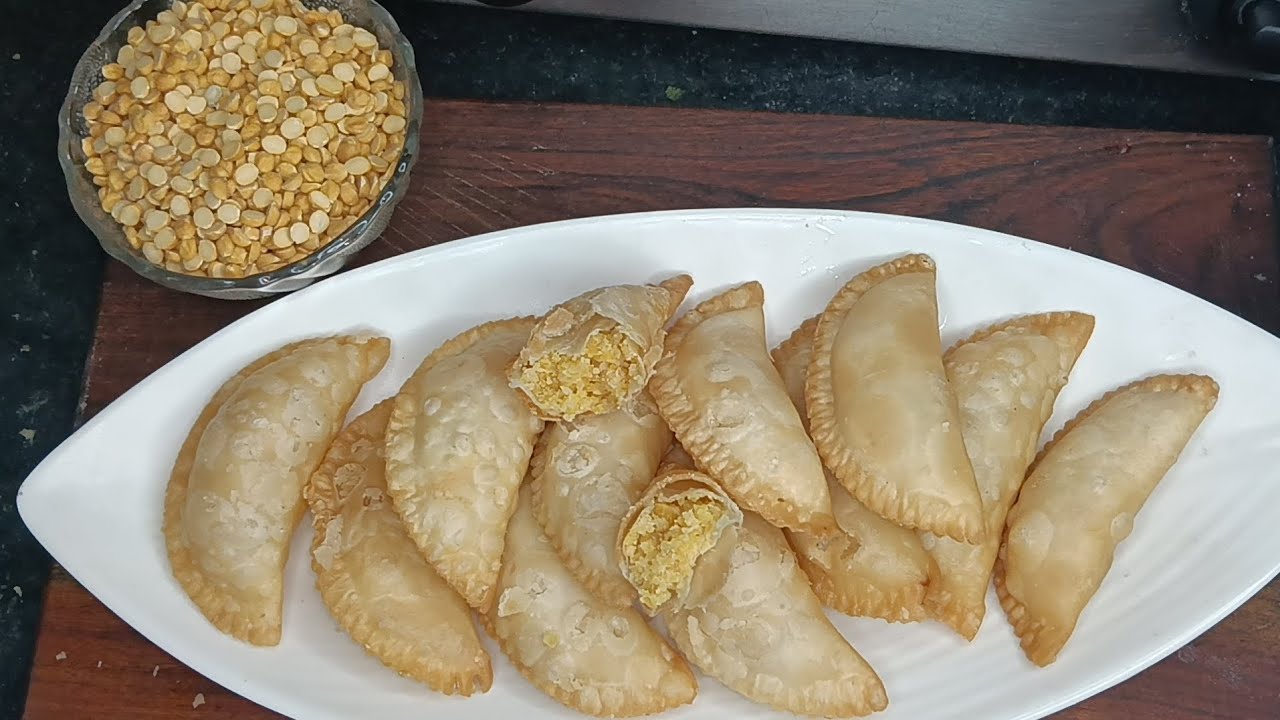 Chana daal ka gujhiya || UP style gujhiya ki recipe || 