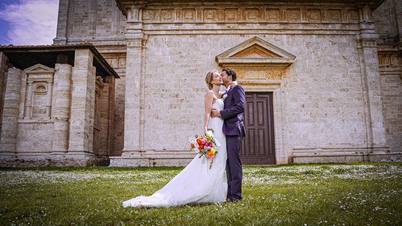 Wedding at Tempio San Biagio / Borgo Tre Rose / Wedding in Tuscany