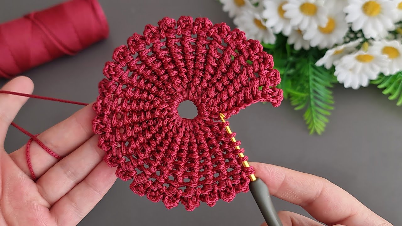 Motif, Coaster, Flower. Make and Sell. How to make a very easy fower coaster motif. Tunisian crochet