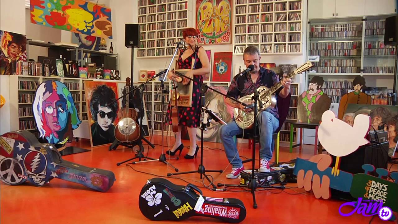 Veronica Sbergia e Max De Bernardi - Come On In (Live @ Jam TV)