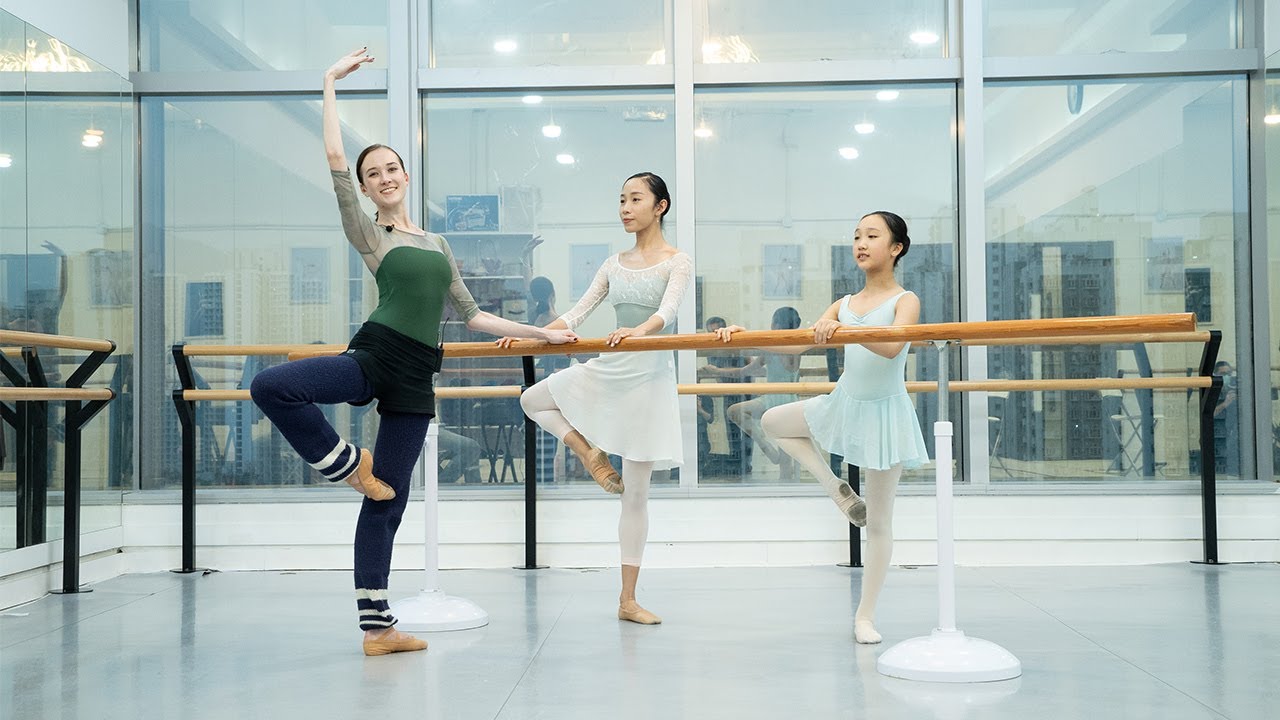Hong Kong Ballet - Barre Classes Online - Intermediate class 1