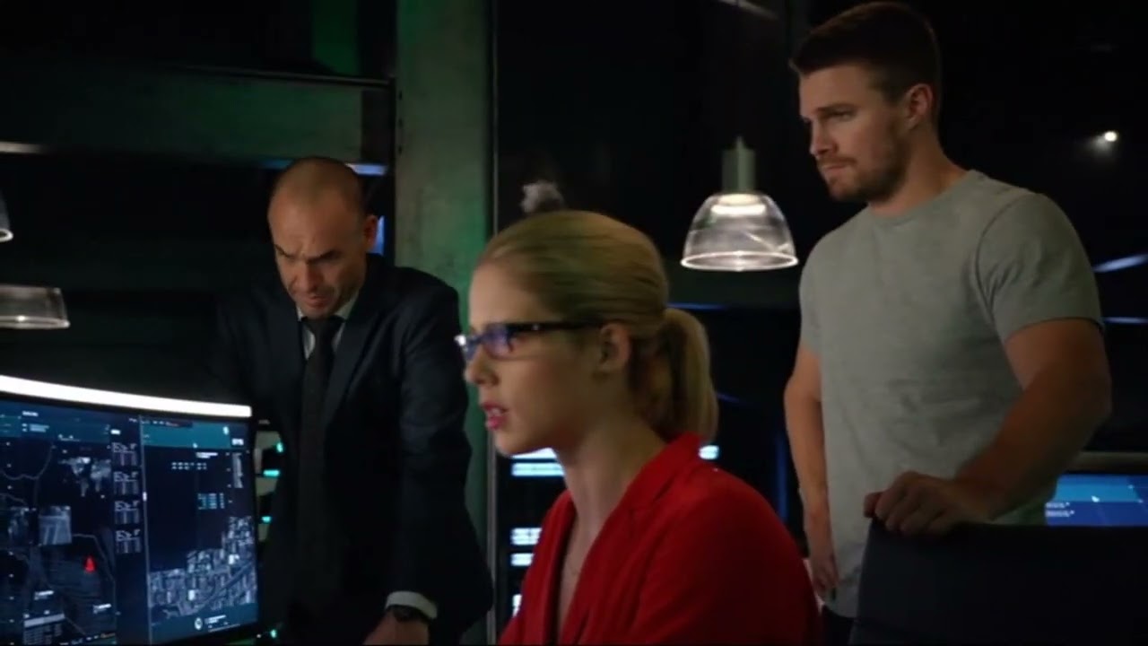 Olicity - Arrow - 4x05 Pt.3 - Oliver, Felicity and Lance talk about Darhk