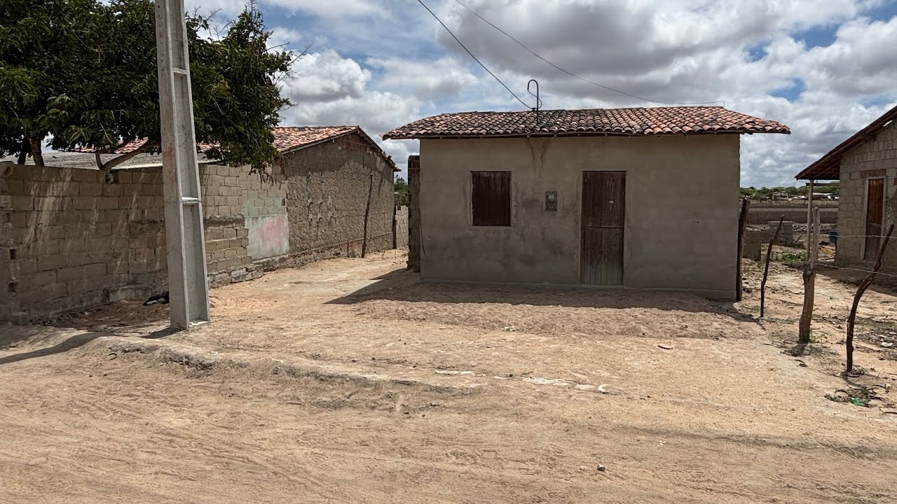 CASINHA NO SÍTIO NO PRECINHO