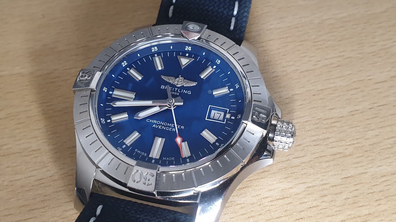 Распаковка Breitling Avenger 43: как выглядит и ощущается