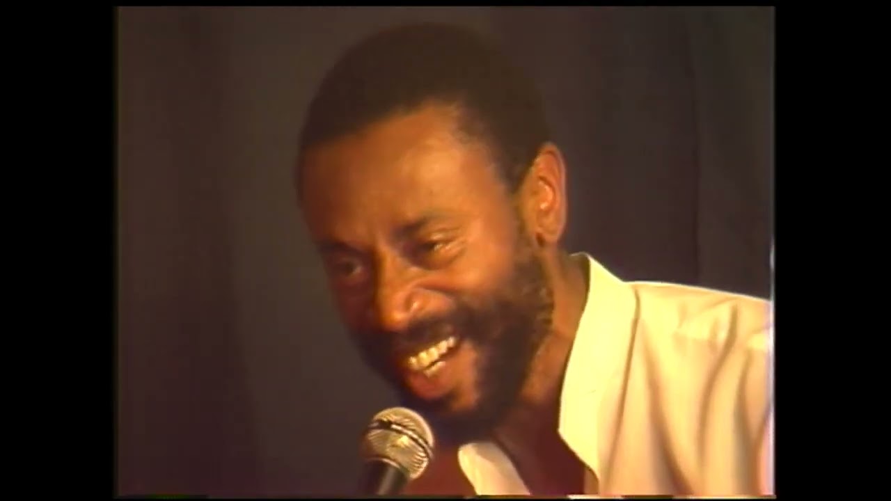 Bobby McFerrin and Tuck Andress at The New Varsity