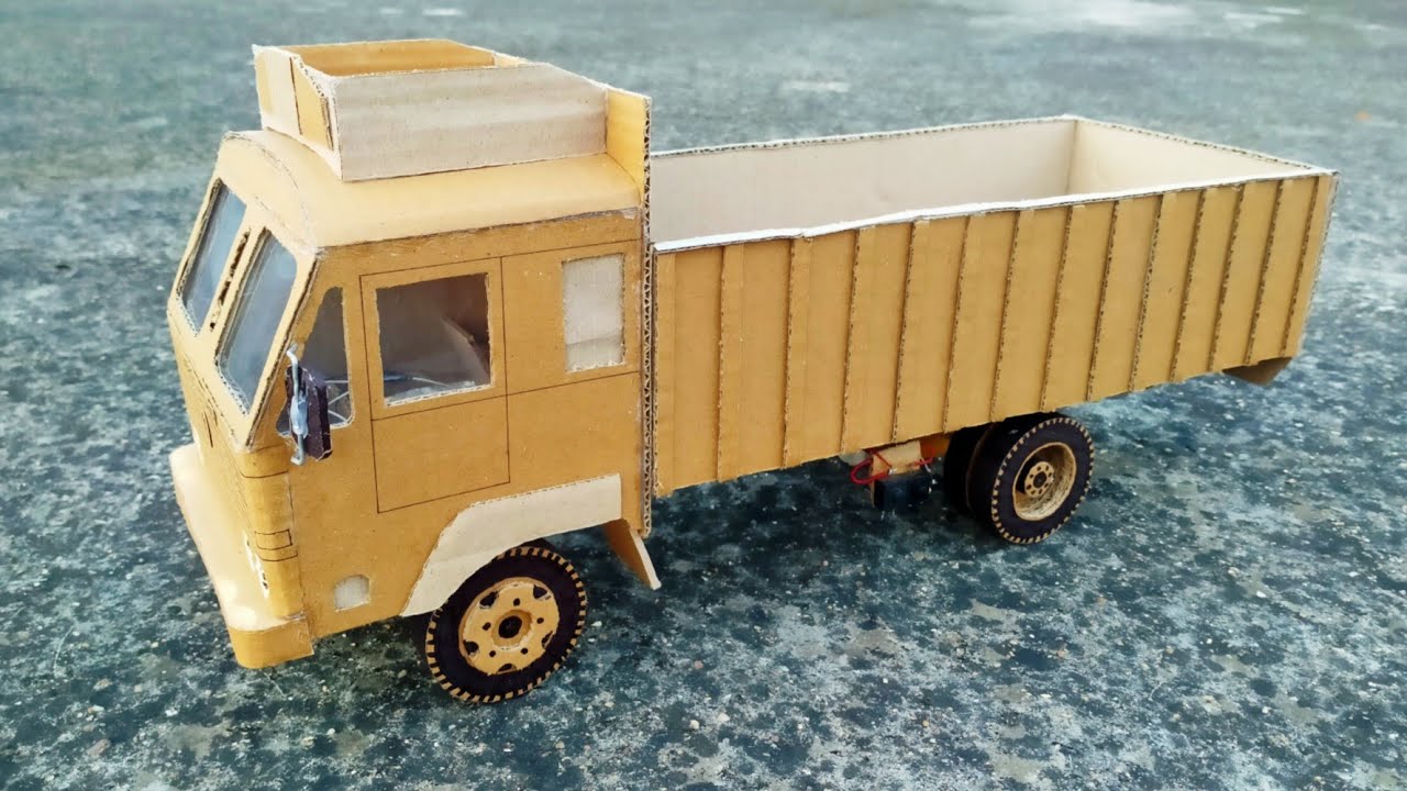 Cardboard Truck vs Real Truck ashok leyland rc truck