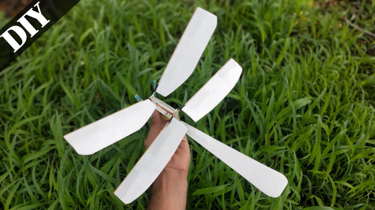 How to Make a dragonfly rubber band powered 