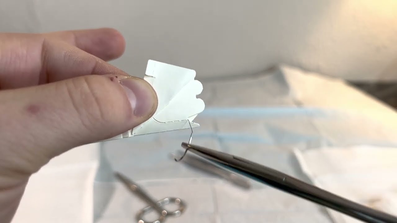 Suture Basics: The Needle Driver - Load It