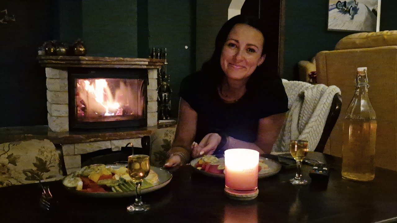 Zestaw idealny i zapomniane pesto - wieczór we dwoje przy kominku 