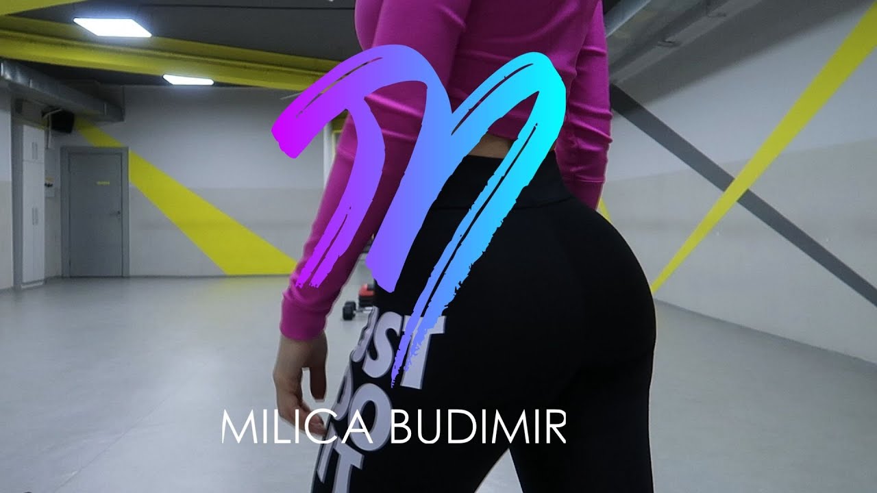 Trening za zadnjicu (sa gumom)