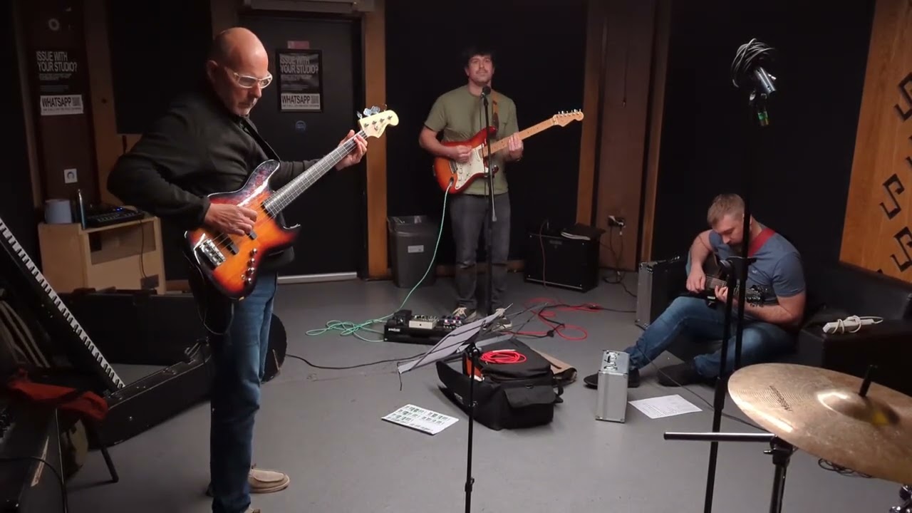 Band Together. Sonic Death Monkey plays Maneater.