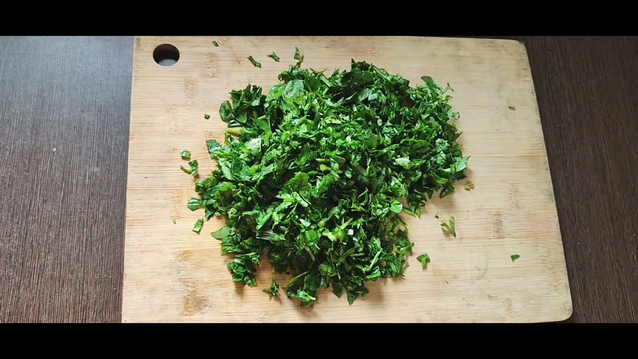 मेथी च्या भाजीत दही टाकून तर पहा 😱 कोणती बरी रेसीपी असेल?????Methi ka thepla|Methi ka paratha 
