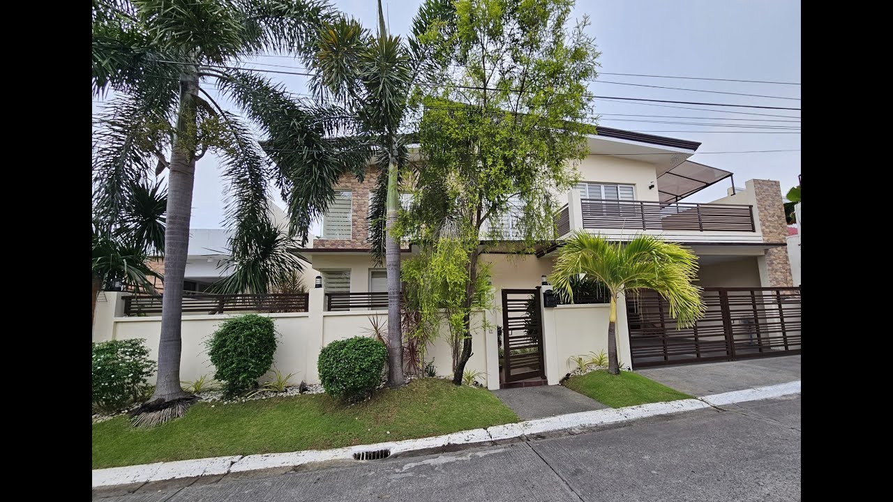 Senior Friendly and PWD Friendly 2 Storey House in BF Homes Paranaque