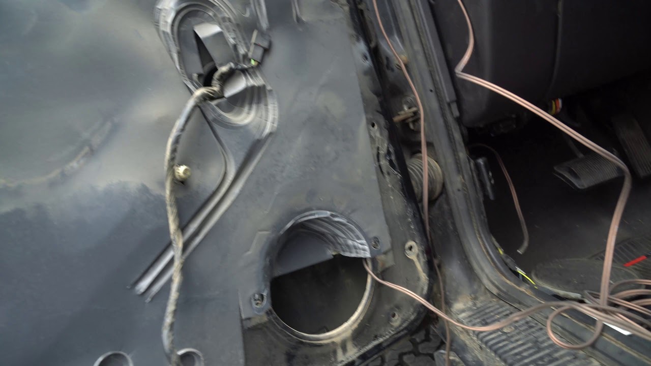 HOW TO REMOVE DOOR PANEL AND INSTALL SPEAKER ON JEEP XJ 1999