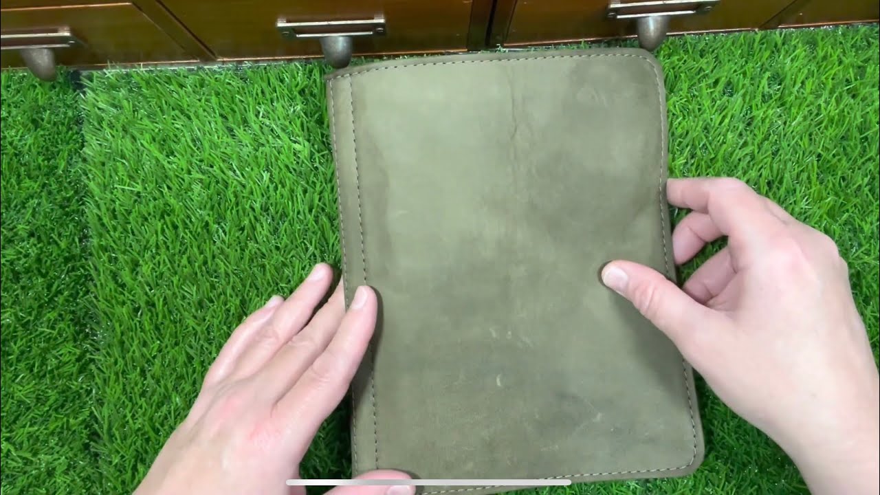 ROTERFADEN Taschenbegleiter SO_20 2022 Olive Cover | Hobonichi Cousin Kaigi Talks | Planner Haul