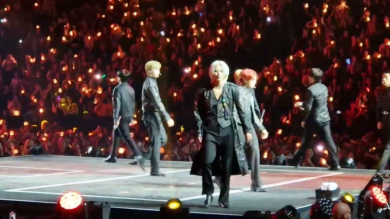ATEEZ - WIN (TOWARDS THE LIGHT : WILL TO POWER at O2 Arena London 27/01/2025)
