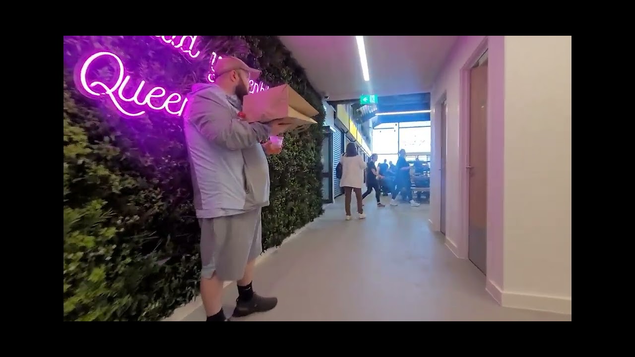 Rhyl's Queen market opening day whats people's thoughts 🤔