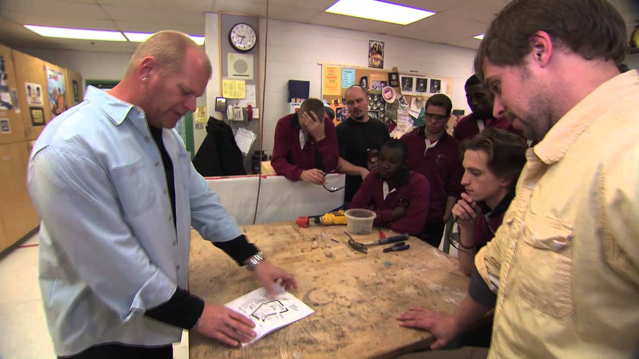 HOLMES MAKES IT RIGHT: Construction Class Act