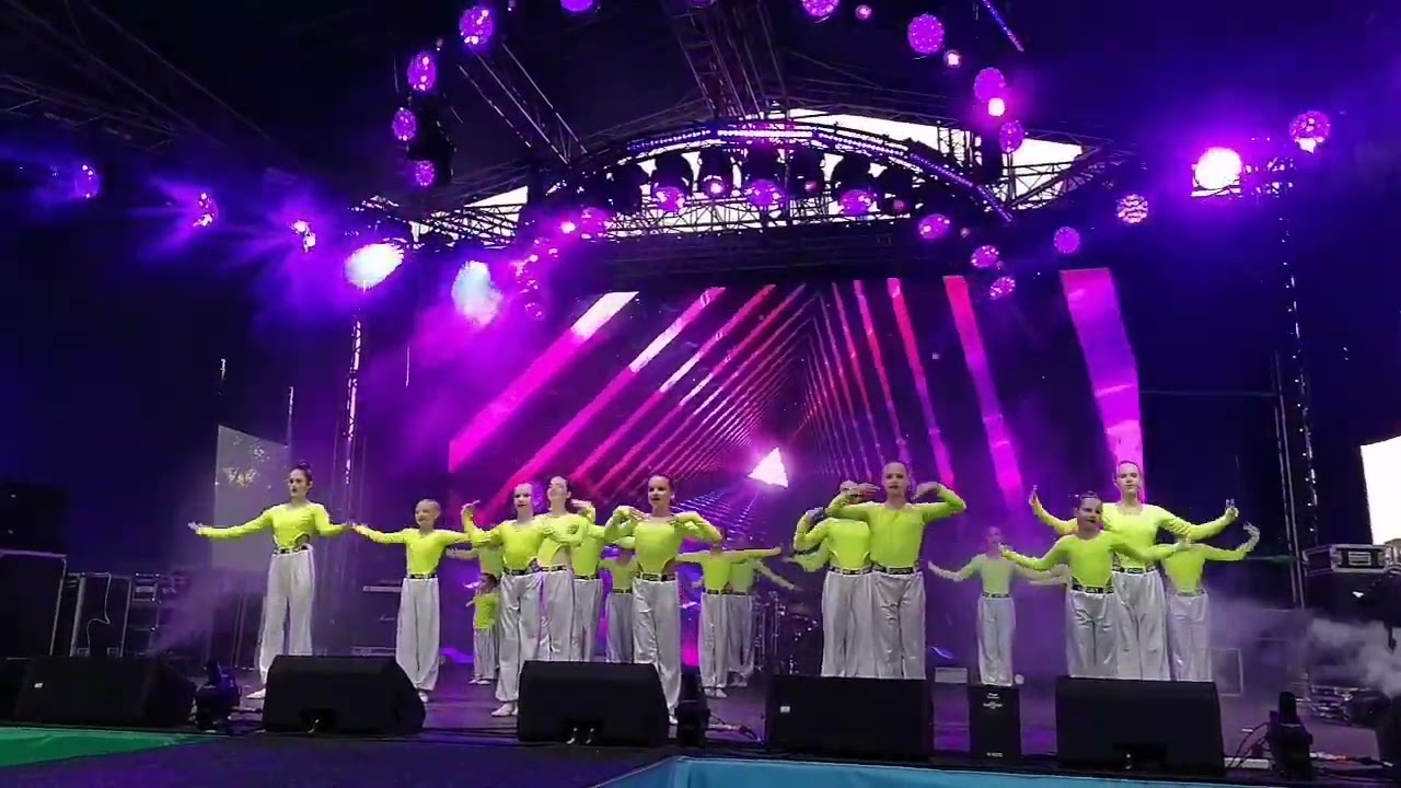 Акробатика 