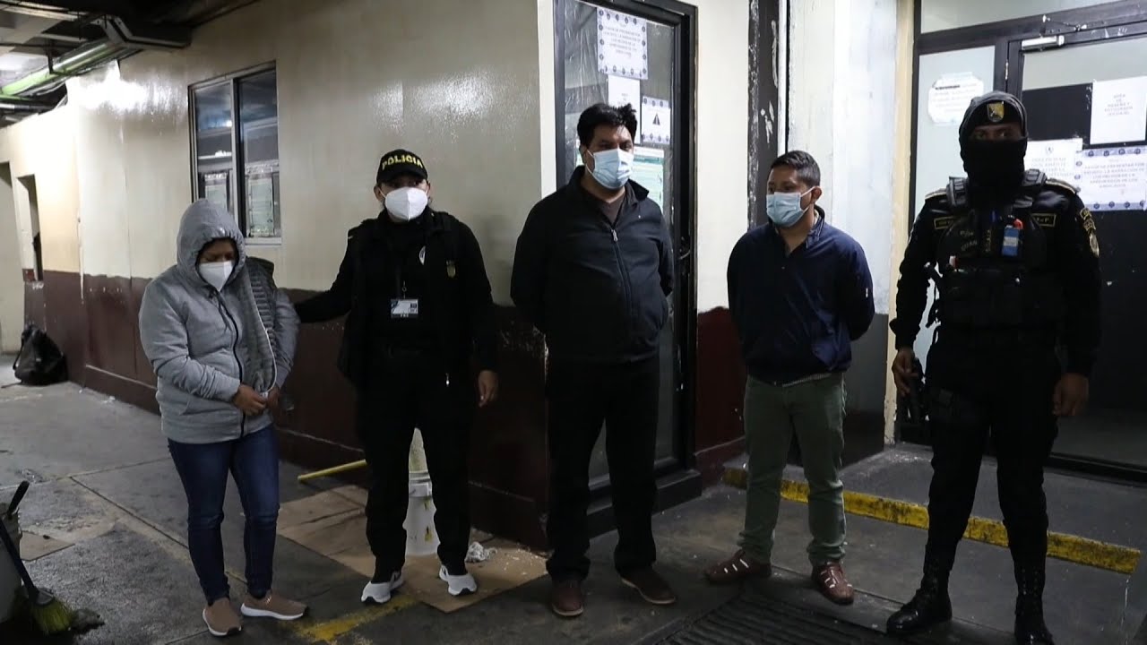 Detienen en Guatemala cuatro traficantes de personas para extraditarlos a EE.UU.