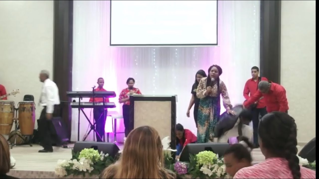 Profeta Awilda mota, Profetiza sobre Bernardo e Iranny Moreta. 🔥🔥