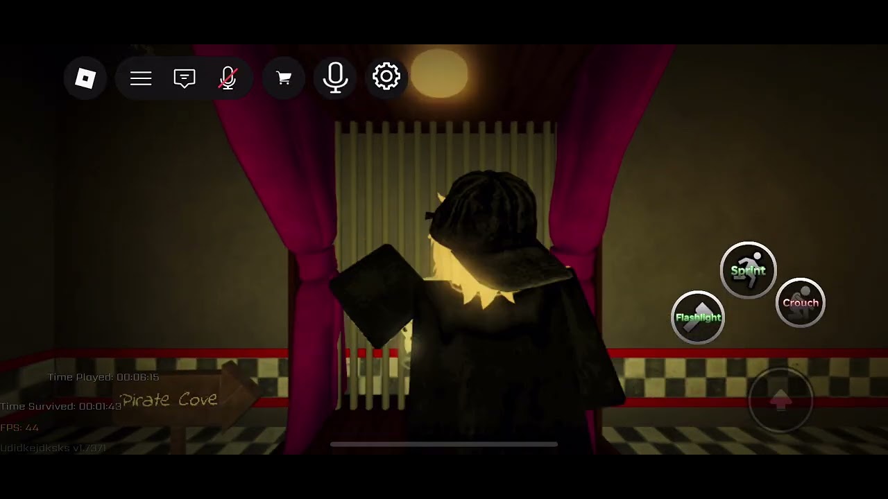 Jugando a FOXY FROM FNAF DOOM 🏃‍♂️‍➡️😵🔦🤖