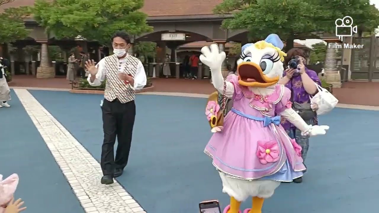 DAISY DUCK @ DISNEY SEA JAPAN #disneysea #daisy