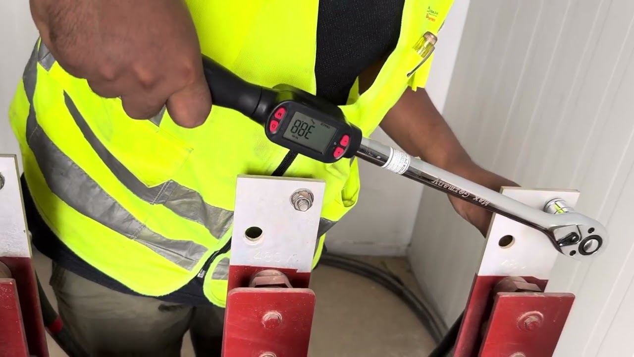 Transformer Cable lugs Torque N-m checking as per standard