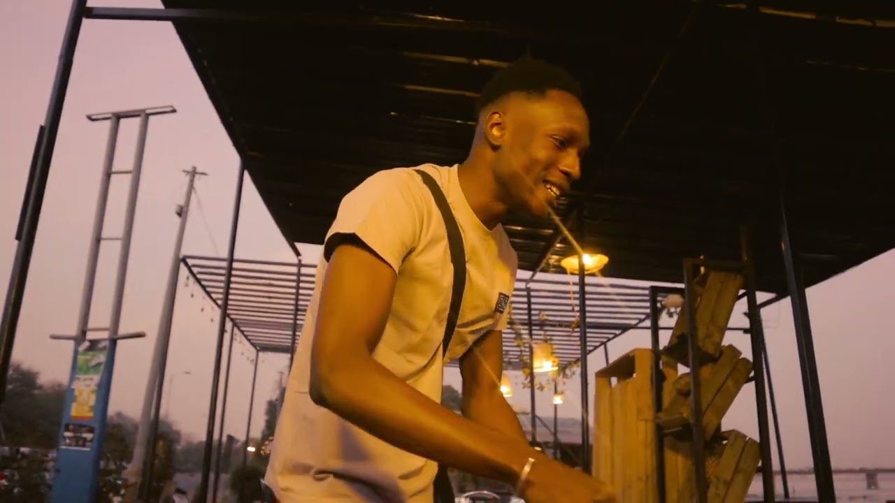 PAPIN OG - LOVE STORY 1 Né ni Hé (CLIP OFFICIEL)