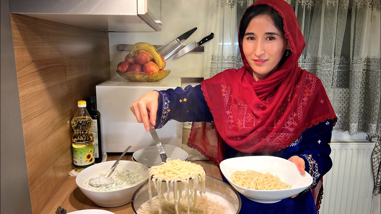روز های سرد زمستان و آش داغ وطنی 🍲😉