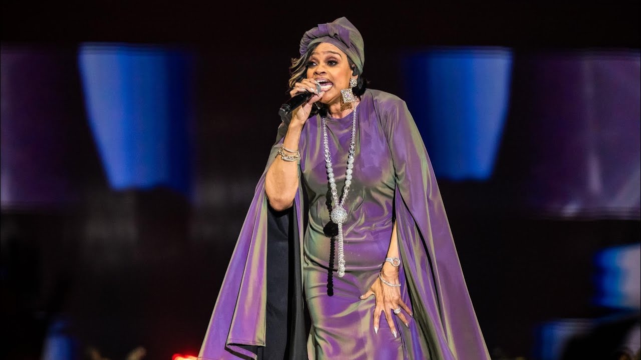 The Clark Sisters - Live in Los Angeles - The Reunion Tour 2024 (Final Show) KCS SANGS HER WIG OFF!