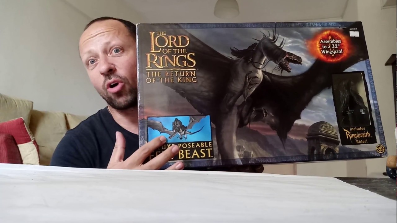 Lord of the Rings Deluxe Fell beast toy