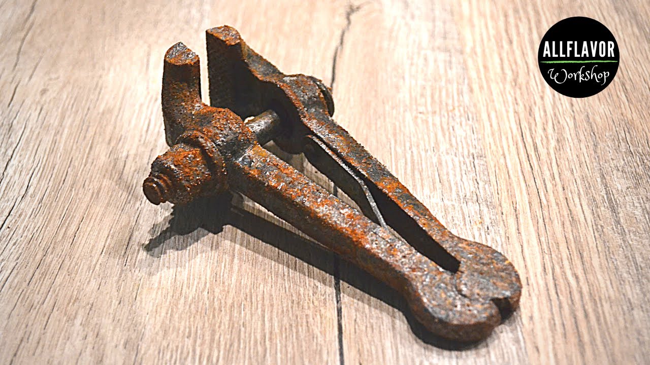 Rusty Hand Vise Restoration | Hand Tool Restoration