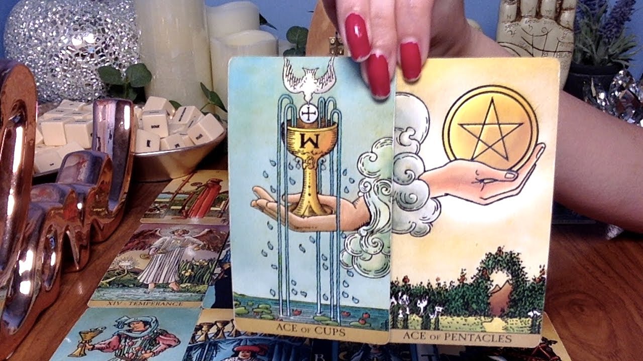 TAURUS *SHOULD YOU REACH OUT OR WAIT FOR THEM TAURUS??* 💌  🥰  APRIL 2021 Tarot ASMR Love Reading