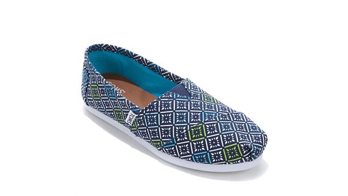 TOMS Classic Canvas Tile Print SlipOn